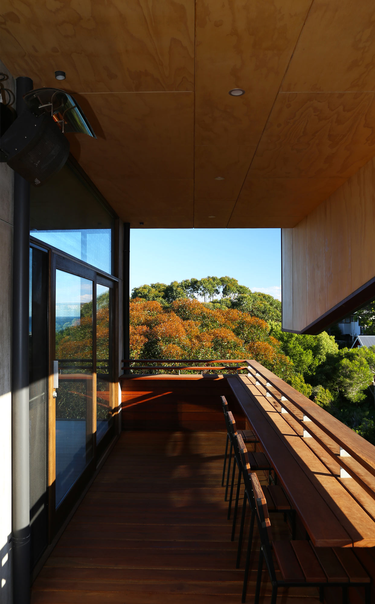 2014033971_03_PeterWinklerArchitect_GullyBeachHouse_FionaPeters 2014033971_03_PeterWinklerArchitect_GullyBeachHouse_FionaPeters