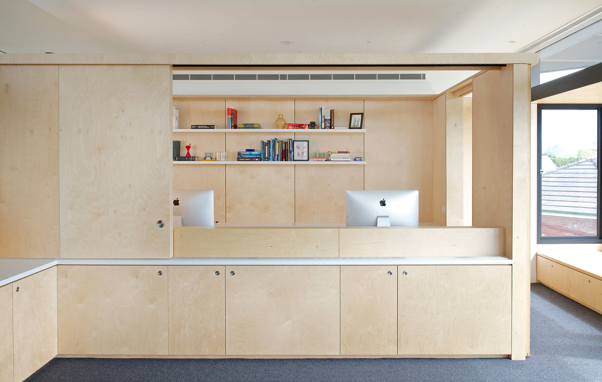 2016030737_08_Peter-Winkler-Architects_Dappled-Lighthouse_Cormac-Hanrahan